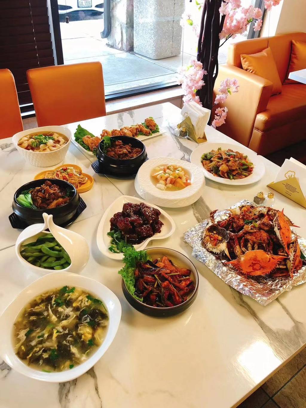 K House | restaurant | 5230 Bethel Center Mall, Columbus, OH 43220, USA | 6148260019 OR +1 614-826-0019