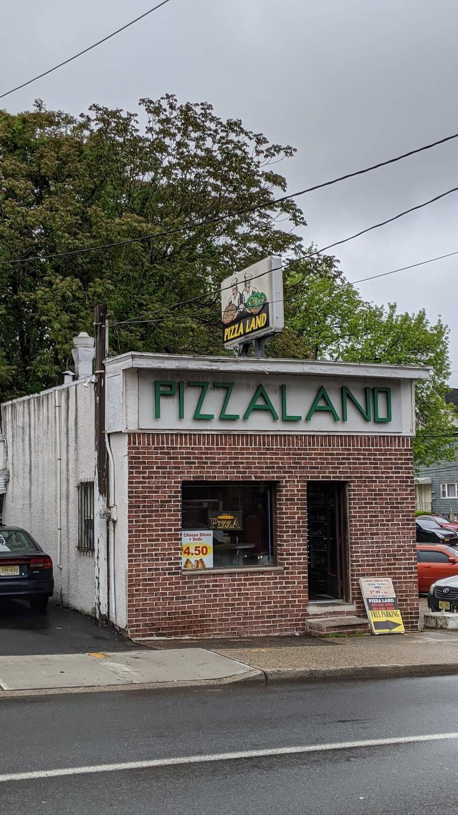 Pizza Land | restaurant | 260 Belleville Turnpike, North Arlington, NJ 07031, USA | 2019982500 OR +1 201-998-2500