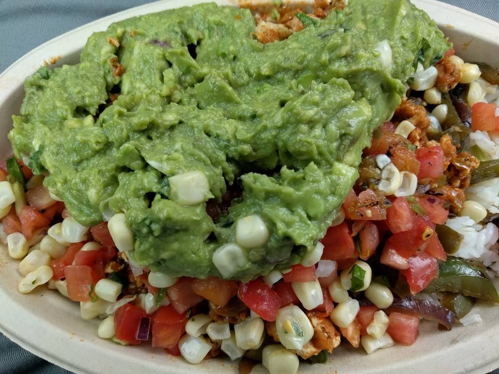 Chipotle Mexican Grill | restaurant | 6177 S, Jog Rd Ste D15, Lake Worth, FL 33467, USA | 5612463080 OR +1 561-246-3080