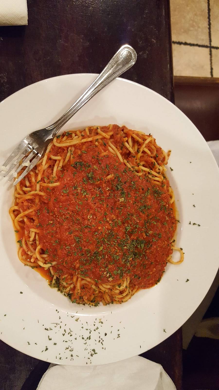 Franks Italian Restaurant | restaurant | 1959 Memorial Dr, Danville, VA 24541, USA | 4347926157 OR +1 434-792-6157