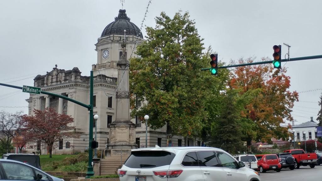 Trojan Horse | restaurant | 100 E Kirkwood Ave, Bloomington, IN 47408, USA | 8123321101 OR +1 812-332-1101