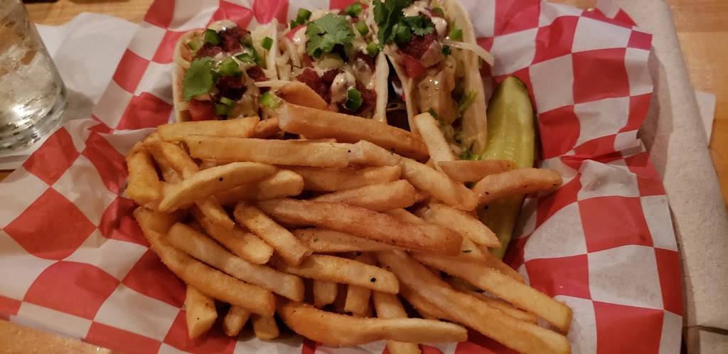 Seven Senses Food & Cheer | restaurant | 32 W Broad St, Cookeville, TN 38501, USA | 9315200077 OR +1 931-520-0077