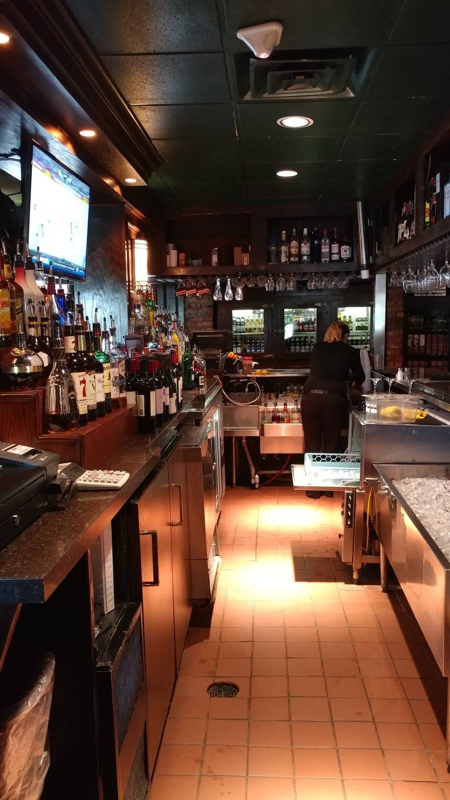 Charlestons Restaurant | restaurant | 5907 Northwest Expy, Oklahoma City, OK 73132, USA | 4057210060 OR +1 405-721-0060