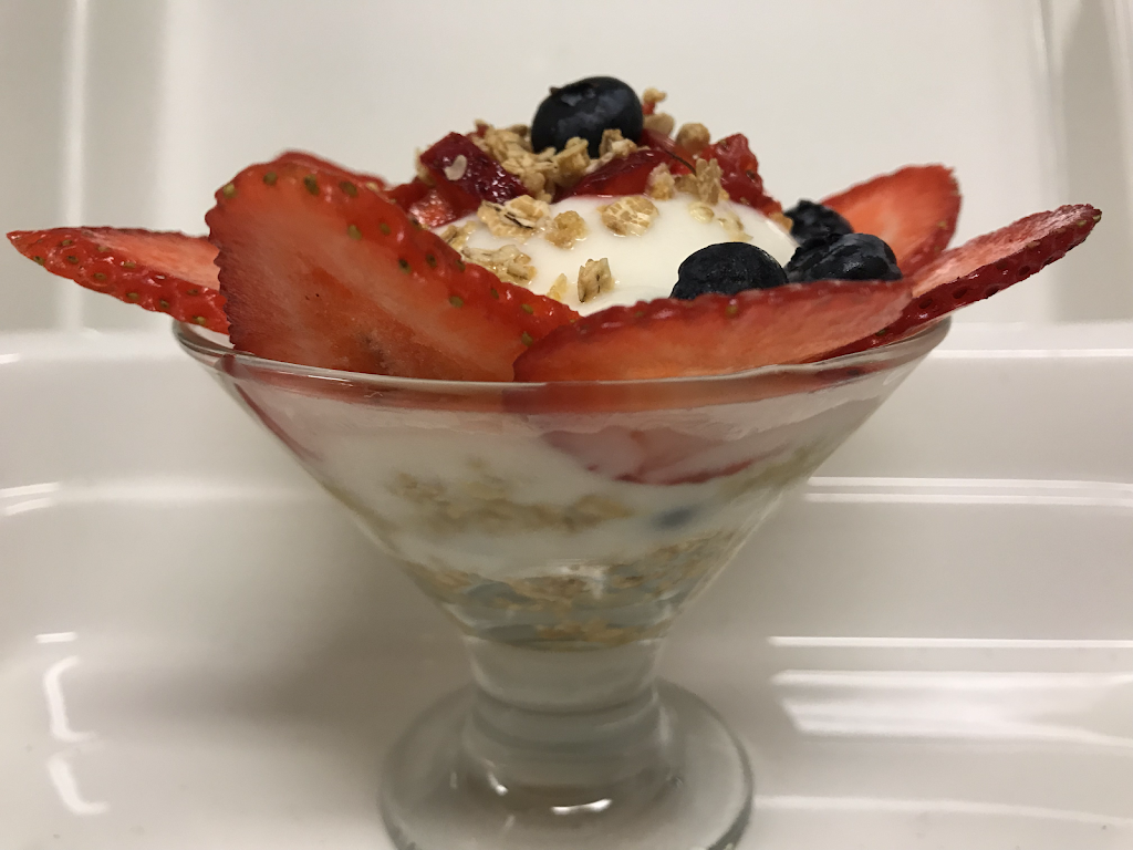 Joney Rs Eatery | restaurant | 2 Dunlop Dr, St. Catharines, ON L2R 1A2, Canada | 9059881100 OR +1 905-988-1100