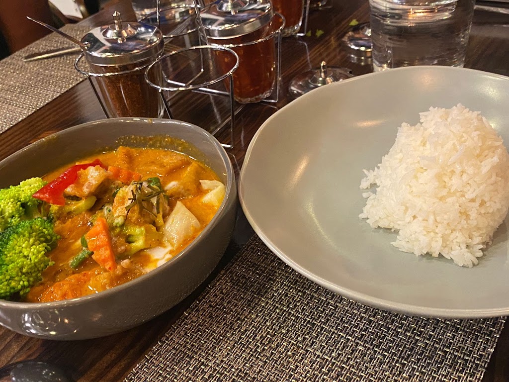 Thai Table / Thai Restaurant | restaurant | 5221 Buckeystown Pike Suite A, Frederick, MD 21704, USA | 2408777034 OR +1 240-877-7034