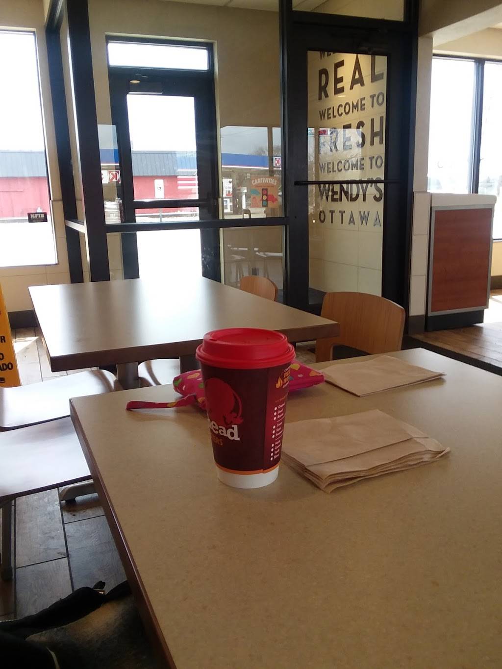 Wendys | restaurant | 1440 N Columbus, Ottawa, IL 61350, USA | 8154330334 OR +1 815-433-0334