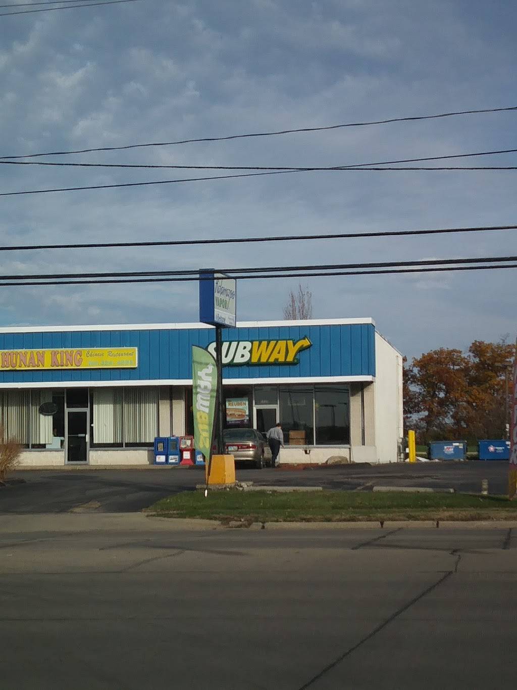 Subway | restaurant | 4161 W 150th St, Cleveland, OH 44135, USA | 2162511987 OR +1 216-251-1987