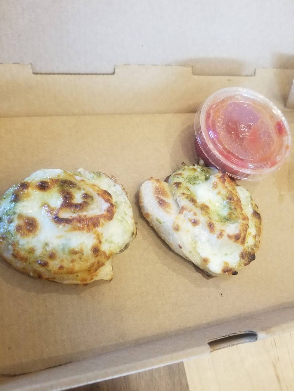 Blaze Pizza | meal takeaway | 4522 W Wendover Ave, Greensboro, NC 27409, USA | 3367383331 OR +1 336-738-3331