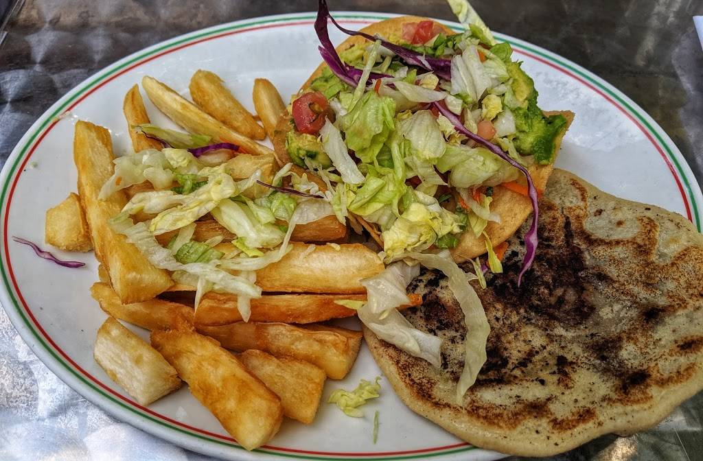 Restaurant La Carreta | restaurant | 350 Rue Saint-Zotique E, Montréal, QC H2S 1L7, Canada | 5142738884 OR +1 514-273-8884