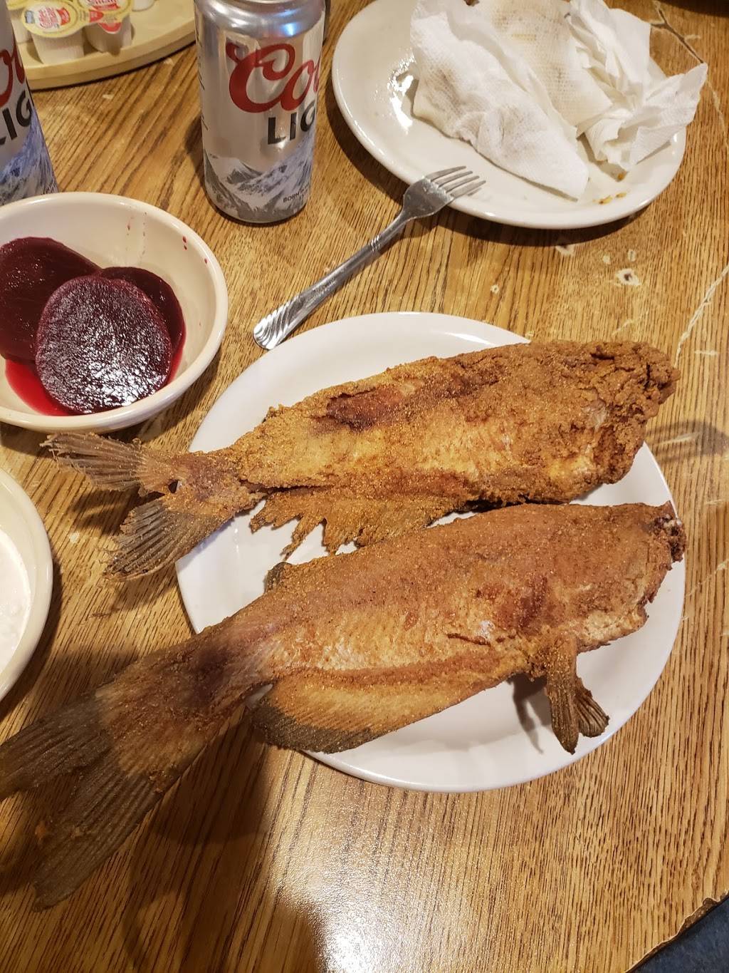 Fat Boys | restaurant | 105 E Des Moines St, Wayland, MO 63472, USA | 6607546799 OR +1 660-754-6799