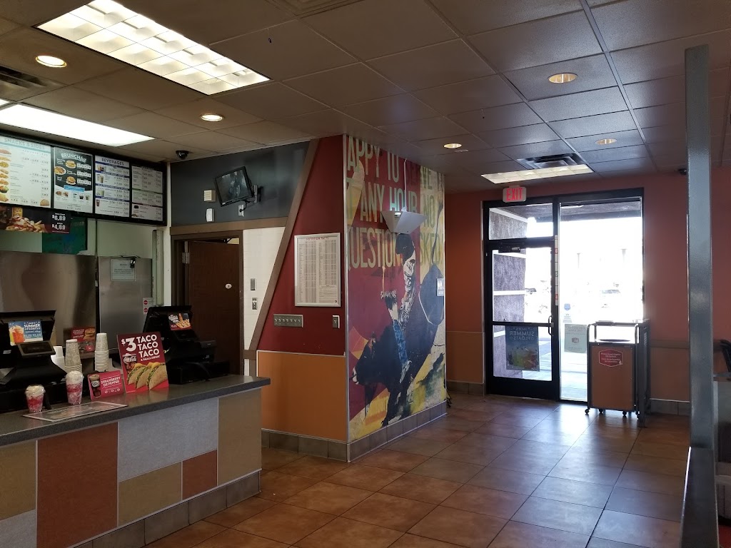 Jack in the Box | restaurant | 1071 E Birch St, Calexico, CA 92231, USA | 7607688498 OR +1 760-768-8498