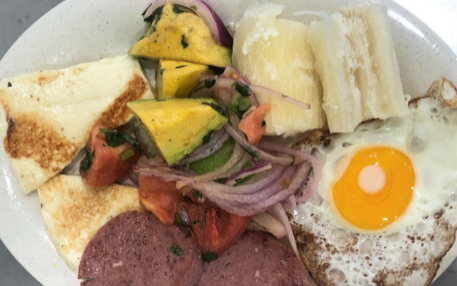 Delicioso Deli & Grill | restaurant | 69 Victory Blvd, Staten Island, NY 10301, USA | 7182854777 OR +1 718-285-4777