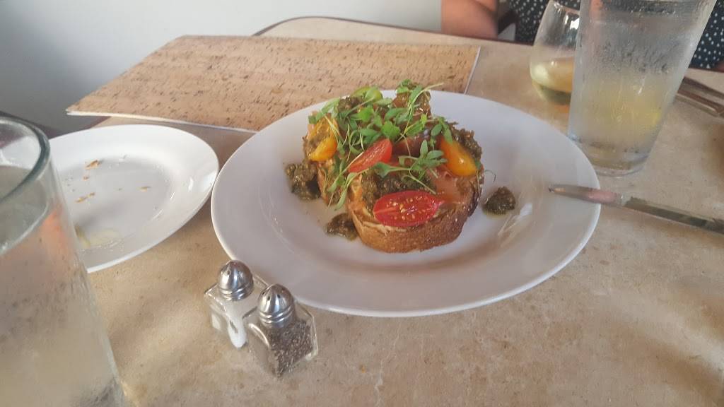 20 Brix | restaurant | 101 Main St, Milford, OH 45150, USA | 5138312749 OR +1 513-831-2749