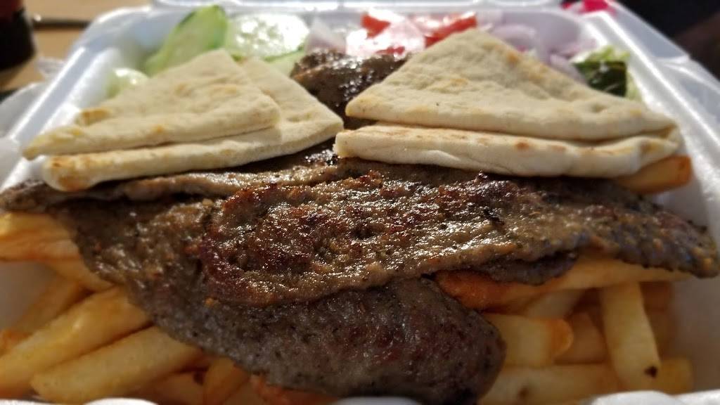 Champs Hot Grill | restaurant | 9030 Owensmouth Ave, Canoga Park, CA 91304, USA | 8188058175 OR +1 818-805-8175