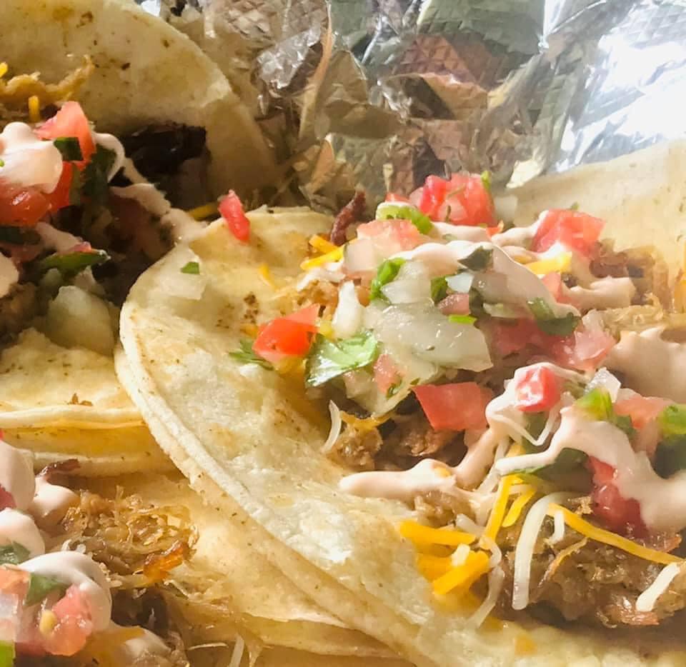 Smokin Sams BBQ & Grill | restaurant | 716 E 7th St, Mountain View, MO 65548, USA | 4172475028 OR +1 417-247-5028