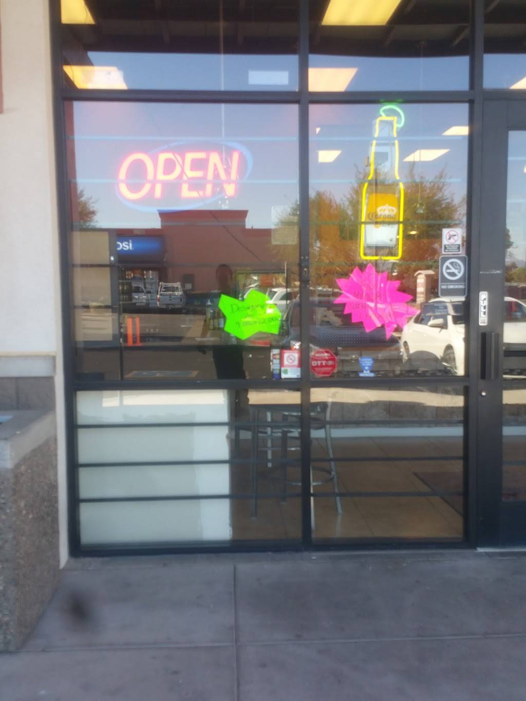 Mariscos 7 Mares | restaurant | 10740 W Lower Buckeye Rd, Tolleson, AZ 85353, USA | 6239366005 OR +1 623-936-6005