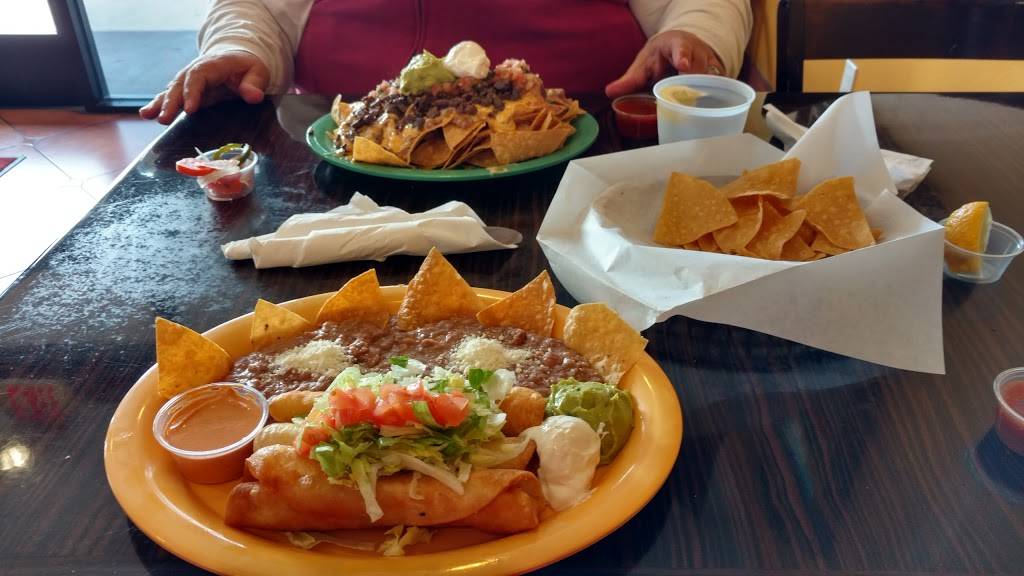 Chilitos Mexican Grill | restaurant | 3847 Pierce Street F, Riverside, CA 92503, USA | 9515091002 OR +1 951-509-1002