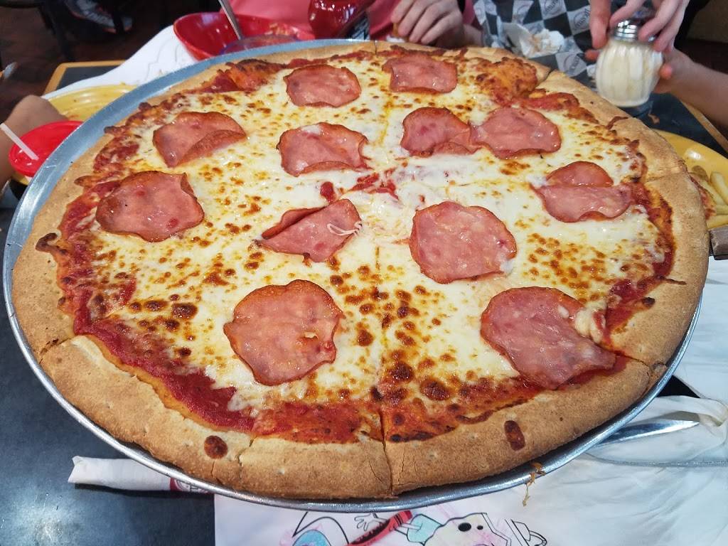 Locatellis | restaurant | 14257 Farm to Market 2920, Tomball, TX 77377, USA | 2812558800 OR +1 281-255-8800