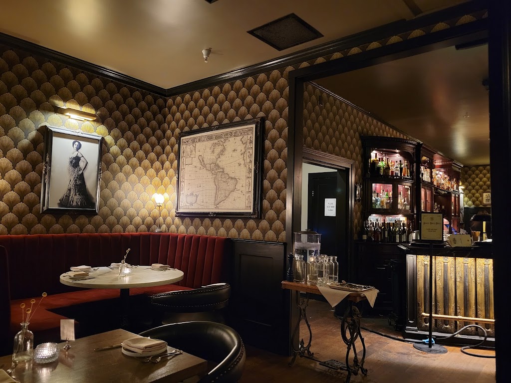 Lola Dining | restaurant | 211 Broad St, Nevada City, CA 95959, USA | 5303627605 OR +1 530-362-7605