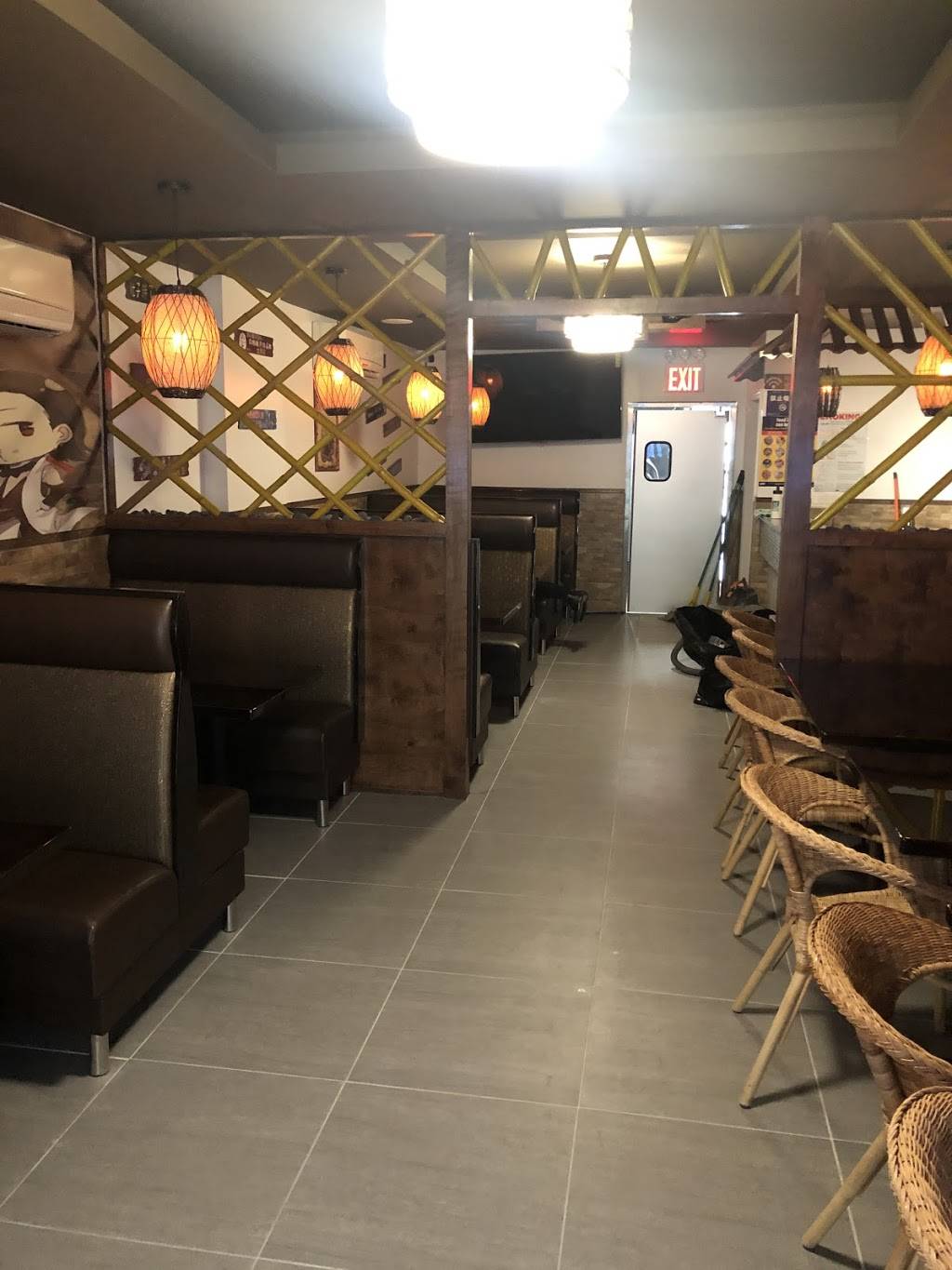 串江湖 chuanjianghu BBQ | restaurant | 4508 8th Ave, Brooklyn, NY 11220, USA | 7186860778 OR +1 718-686-0778