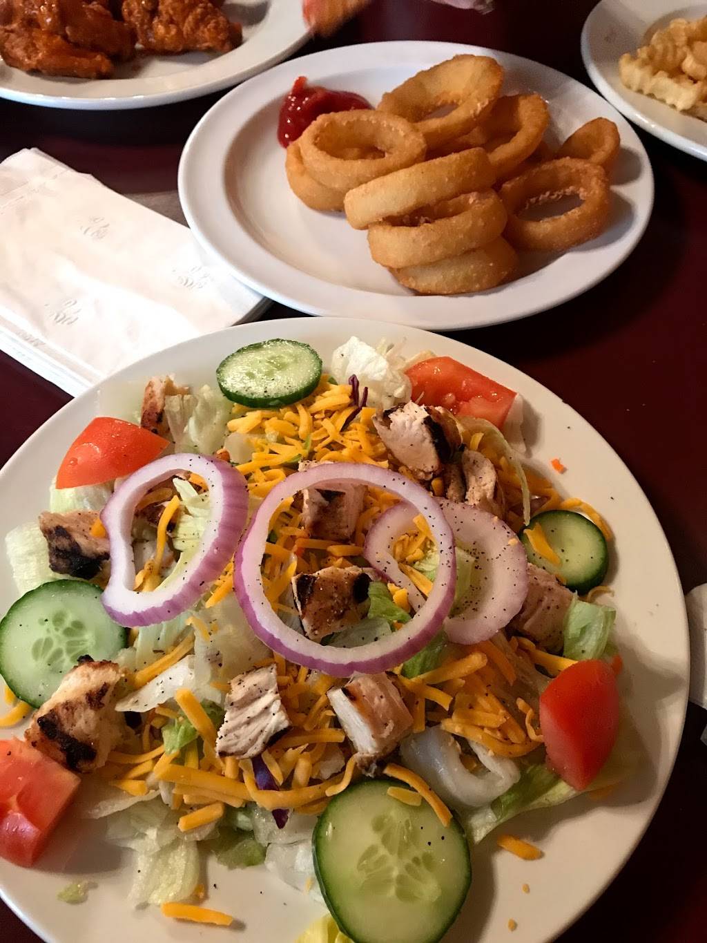 The Colonial Tavern | restaurant | 101 S County Dr, Waverly, VA 23890, USA | 8046760328 OR +1 804-676-0328