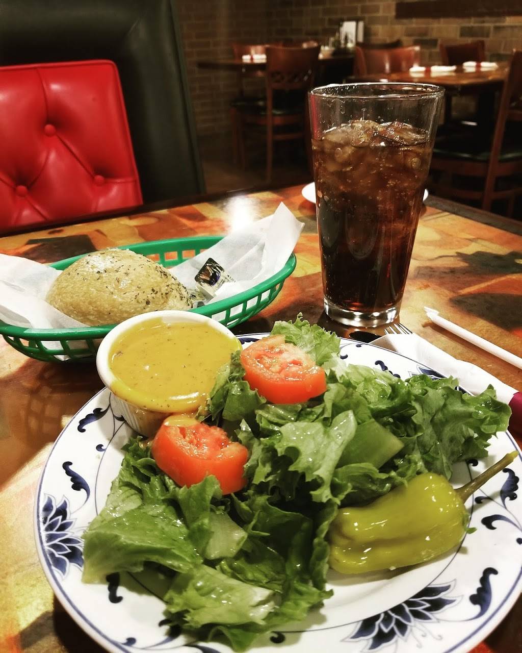 Luigis Italian Restaurant | restaurant | 2000 W University Dr, Denton, TX 76201, USA | 9405911988 OR +1 940-591-1988