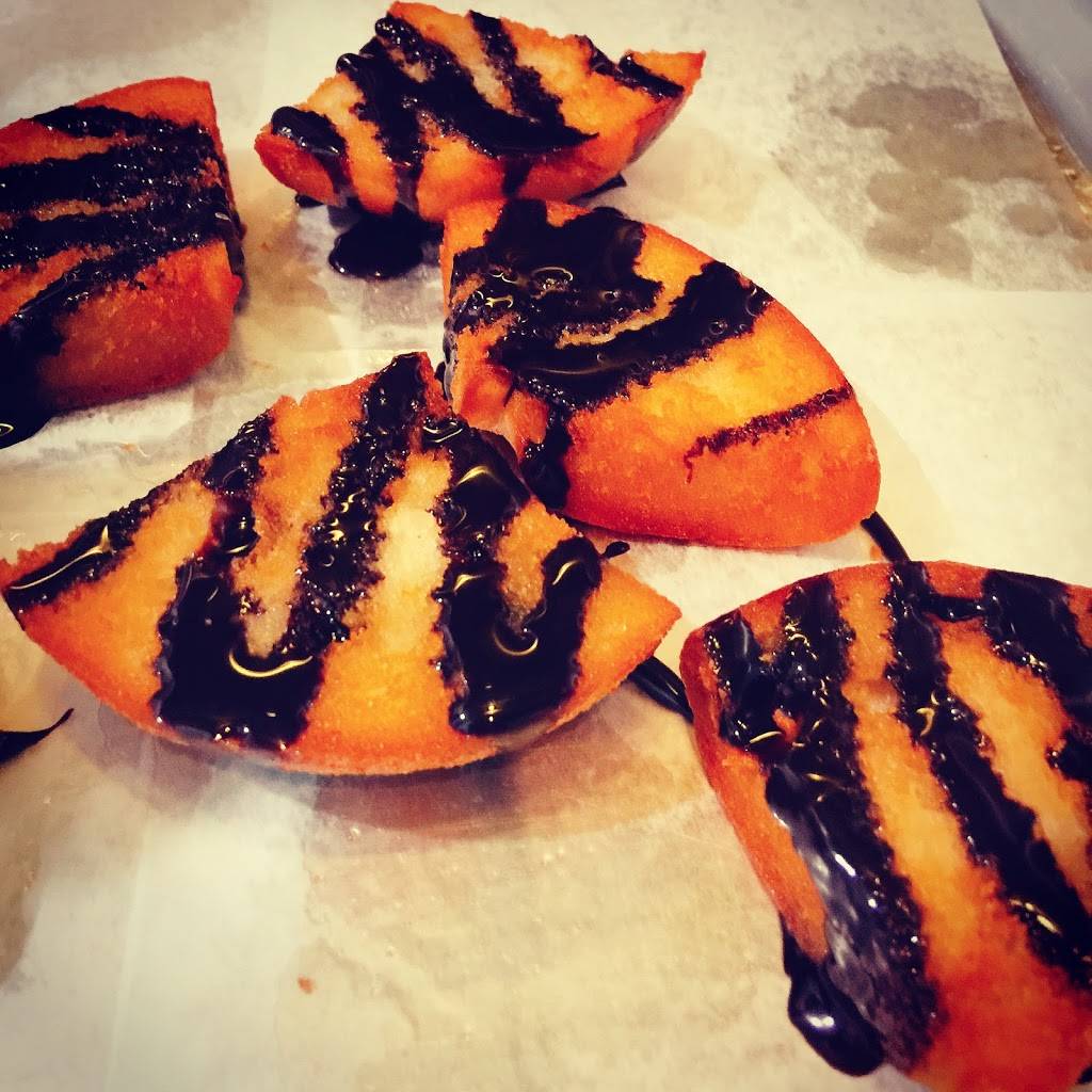 LULU CAFE | restaurant | 4508 Walnut St, Philadelphia, PA 19139, USA | 2152226688 OR +1 215-222-6688