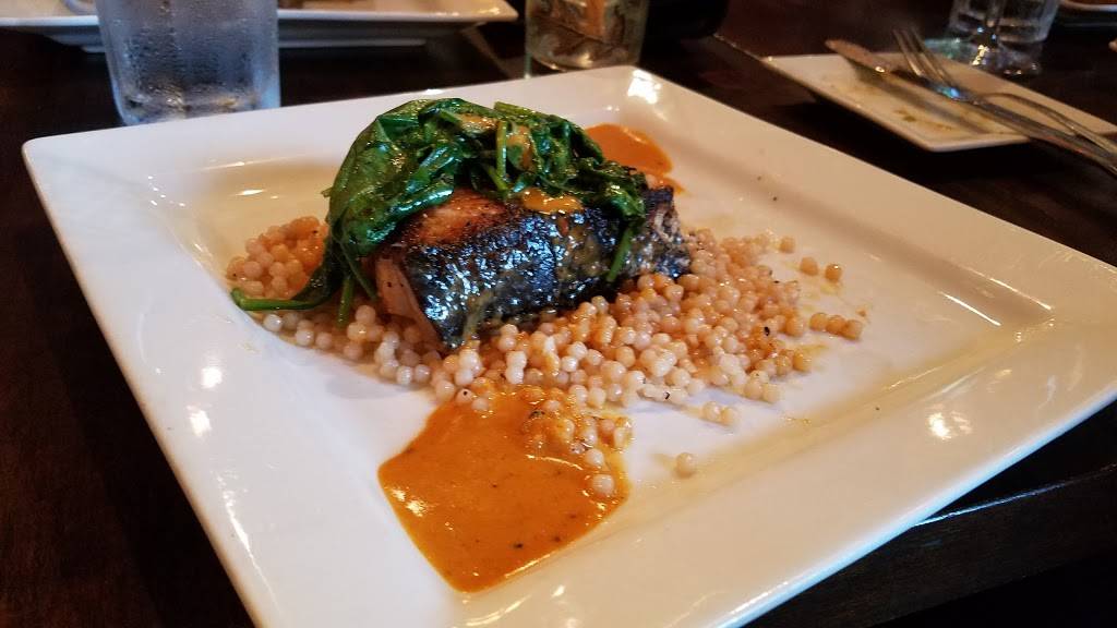 Petit Bistro | restaurant | 2702 N Walton Blvd, Bentonville, AR 72712, USA | 4794649278 OR +1 479-464-9278