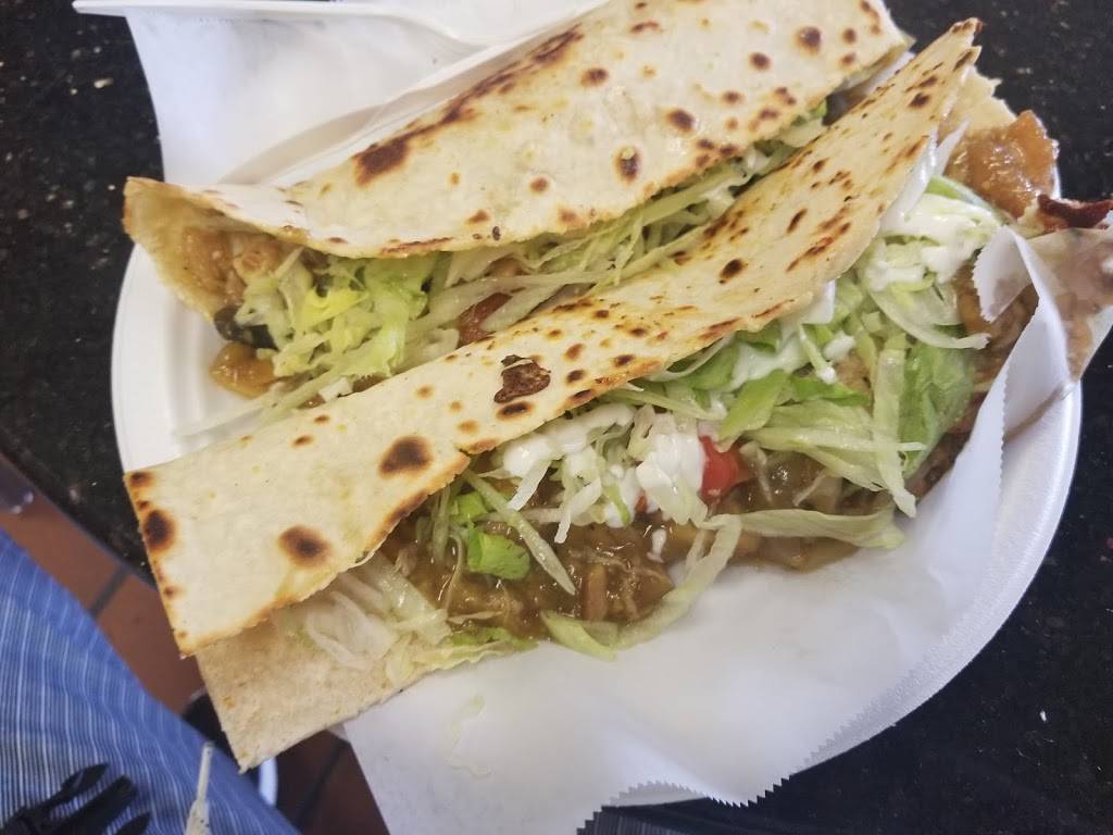 Machetes Mexican Food | restaurant | 2722 E Lake Mead Blvd, North Las Vegas, NV 89030, USA | 7025276333 OR +1 702-527-6333