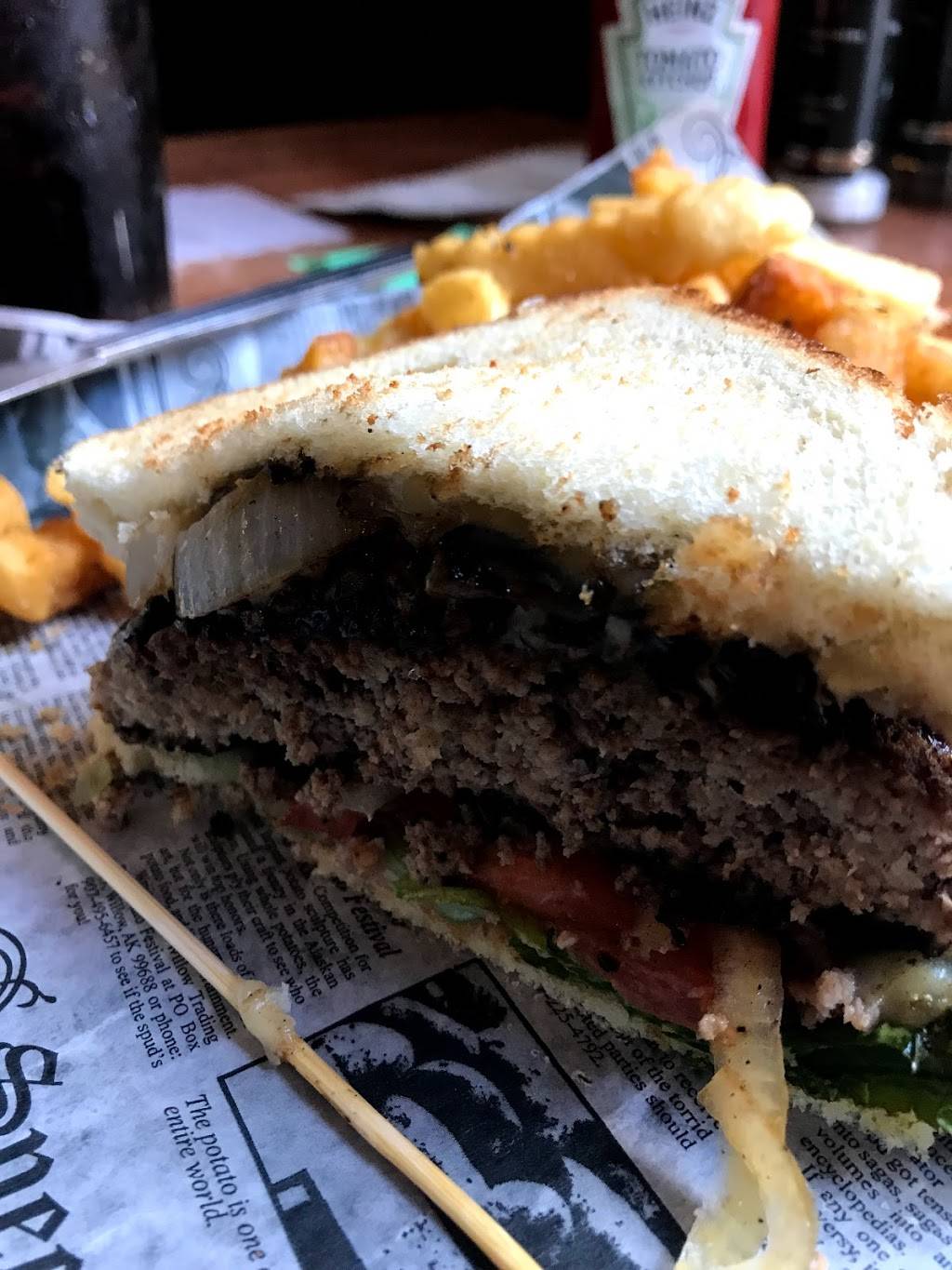 Hudsons At Main Street | restaurant | 6298 Veterans Pkwy Suite 7A, Columbus, GA 31909, USA | 7065075384 OR +1 706-507-5384