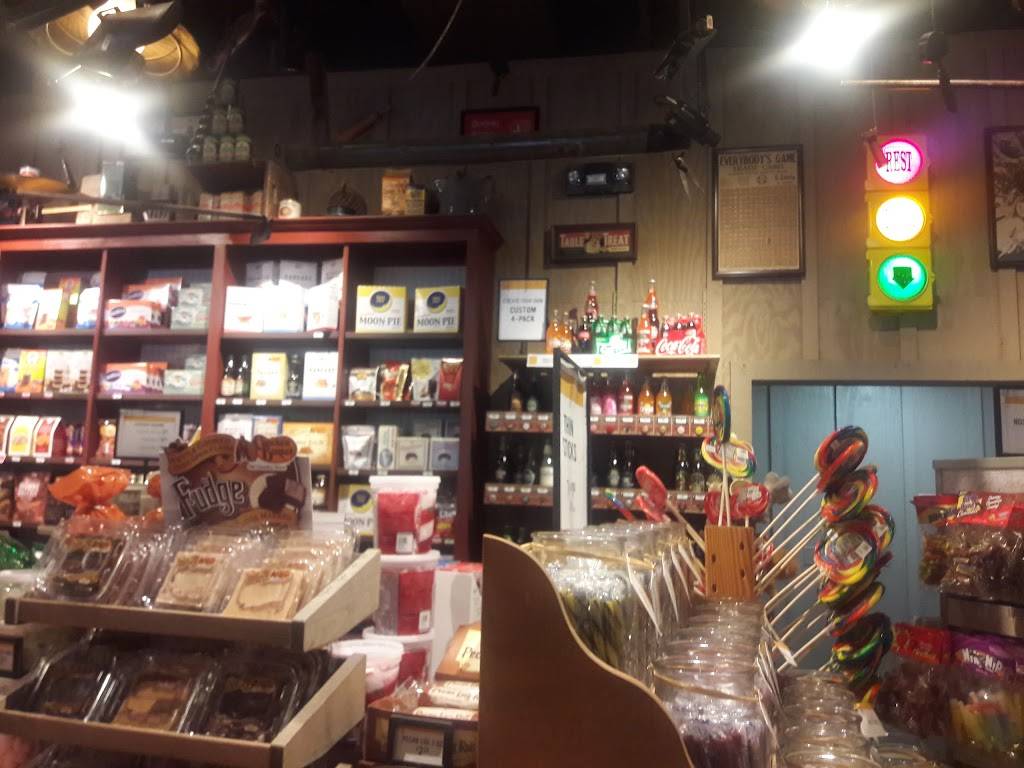 Cracker Barrel Old Country Store | restaurant | 21 Van Campen Blvd, Wilmington, NC 28403, USA | 9107941162 OR +1 910-794-1162