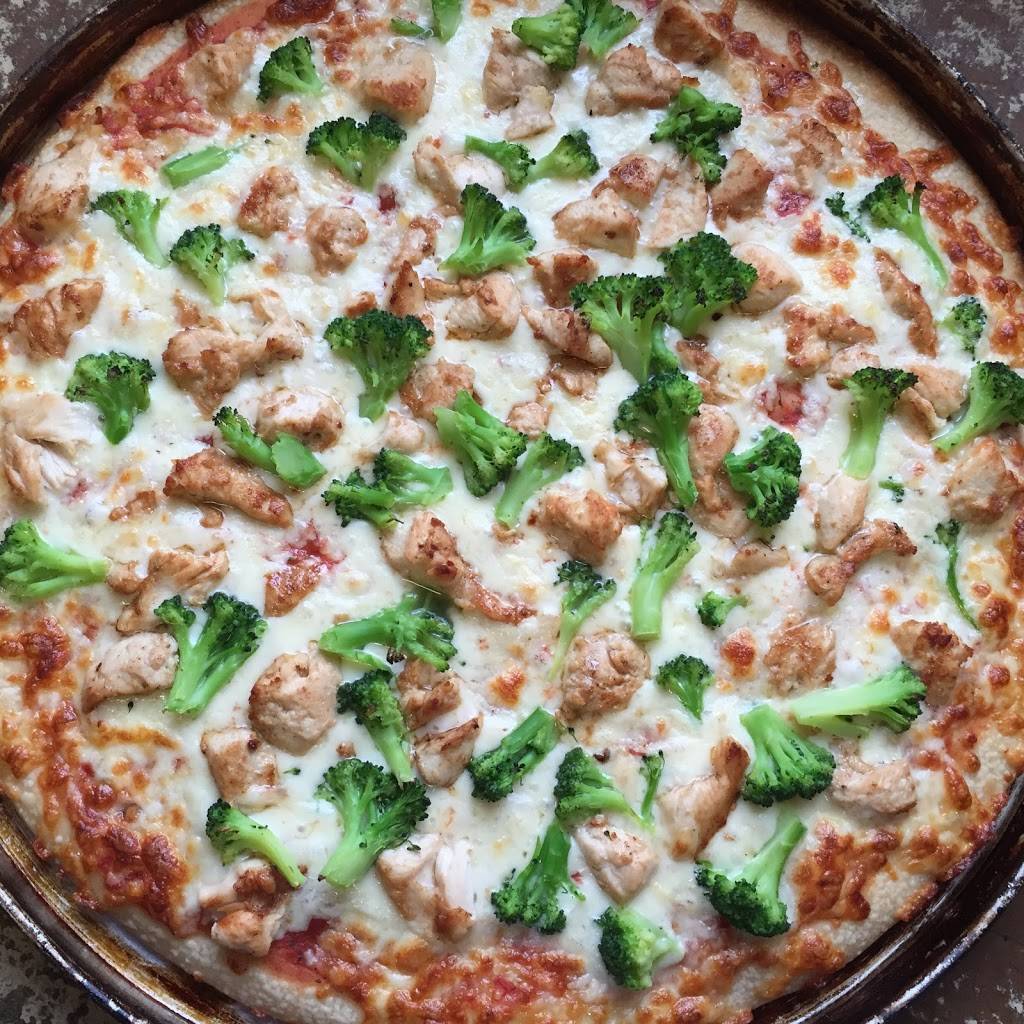 Elaines Pizza | restaurant | 234 Hampshire St, Lawrence, MA 01841, USA | 9786879211 OR +1 978-687-9211