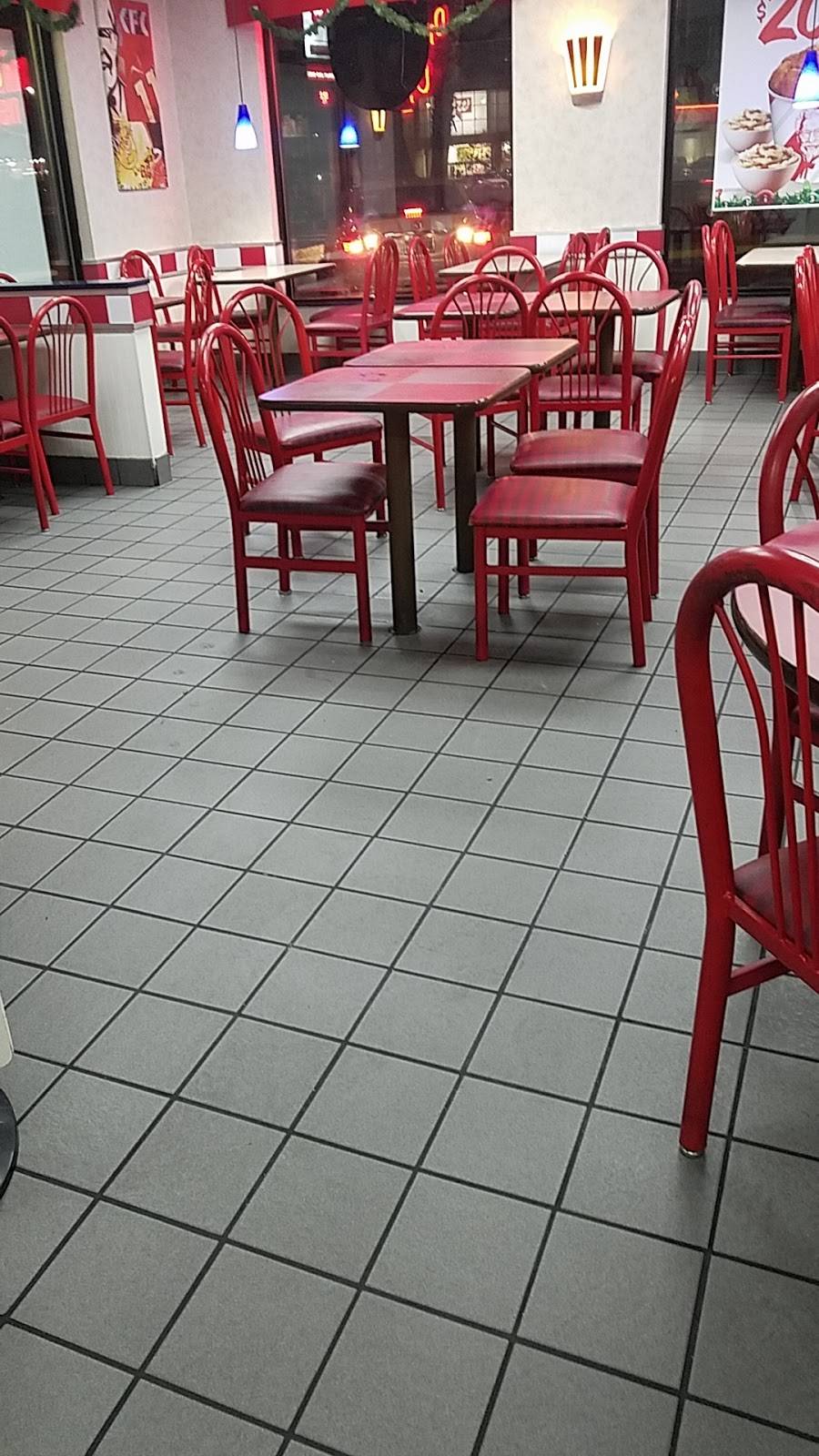 KFC | restaurant | 4924 Boulder Hwy, Las Vegas, NV 89121, USA | 7022932344 OR +1 702-293-2344