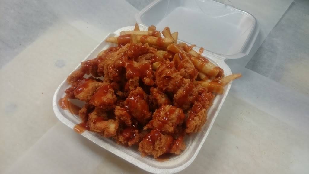 Buffalo Sams | restaurant | 508 S Kostner Ave, Chicago, IL 60624, USA | 7735334000 OR +1 773-533-4000