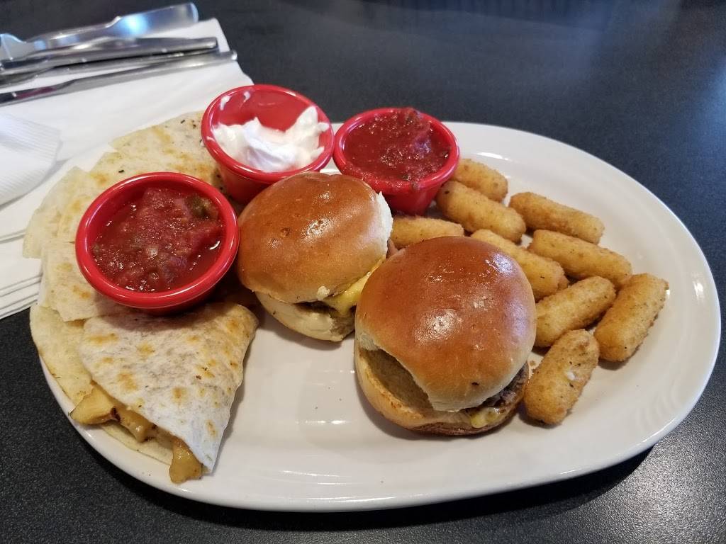 Friendlys | restaurant | 710 Milford Rd, Merrimack, NH 03054, USA | 6035940239 OR +1 603-594-0239