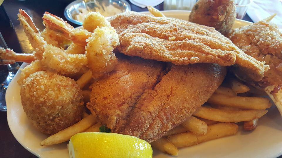 Pappadeaux Seafood Kitchen | restaurant | 921 Pasquinelli Dr, Westmont, IL 60559, USA | 6304559846 OR +1 630-455-9846