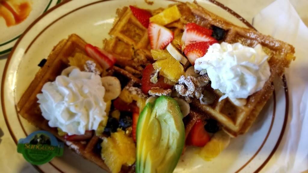 Mr Ts Family Restaurant | restaurant | 4307 Main St, Riverside, CA 92501, USA | 9517818707 OR +1 951-781-8707