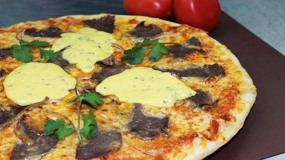 Reds Pizza | restaurant | 707 Pico Blvd, Santa Monica, CA 90405, USA | 3103108181 OR +1 310-310-8181