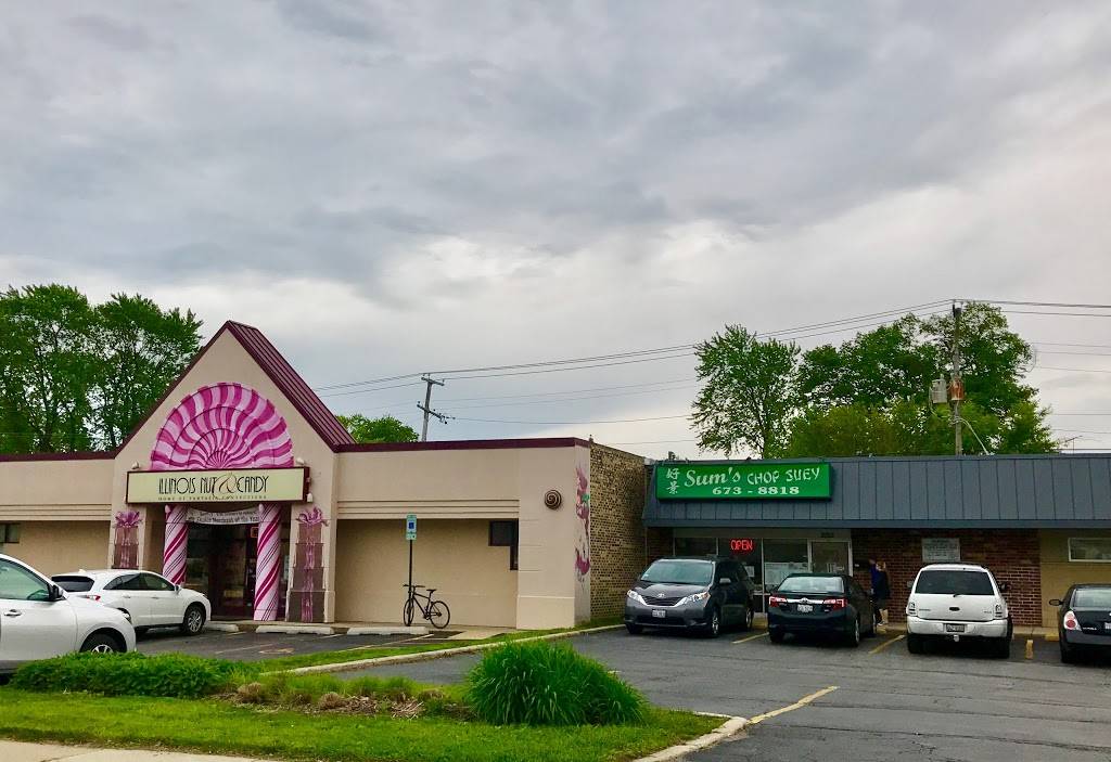 Sums Chop Suey | restaurant | 3753 Dempster Street, Skokie, IL 60076, USA | 8476738818 OR +1 847-673-8818