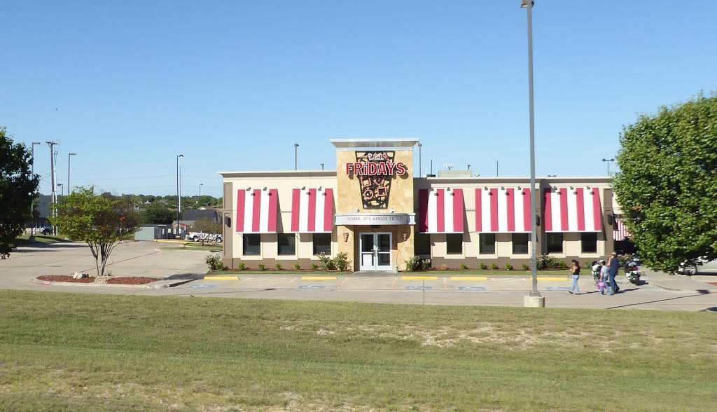 TGI Fridays | restaurant | 2801 E Central Texas Expy, Killeen, TX 76543, USA | 2549532117 OR +1 254-953-2117