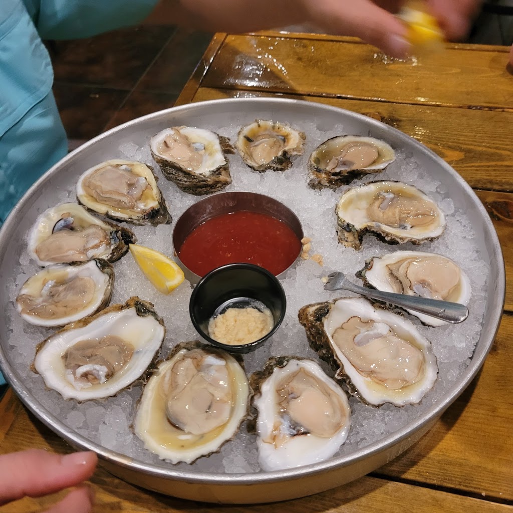 Claw Daddy’s Crawfish and Oyster Bar | restaurant | 7601 Hwy 165 N, Suite 101, Monroe, LA 71203, USA | 3185162529 OR +1 318-516-2529