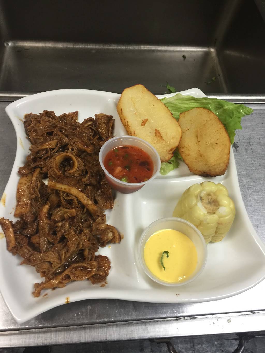 Chicken Palace | restaurant | 2242 Woodbridge Ave, Edison, NJ 08817, USA | 7323259140 OR +1 732-325-9140