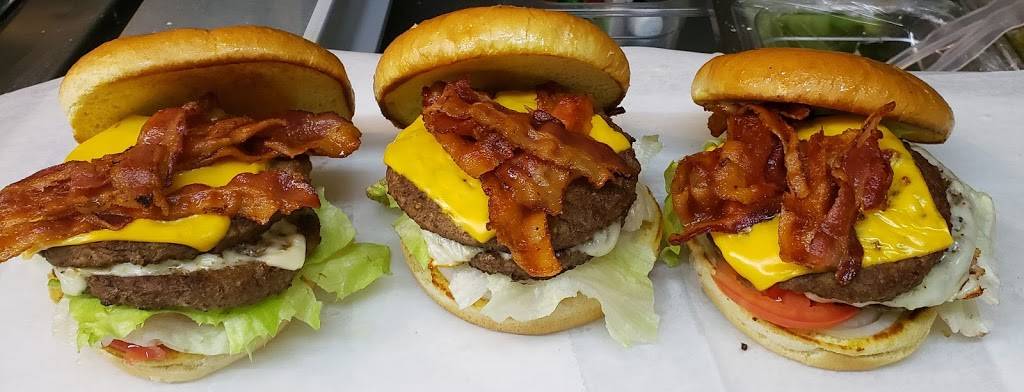 Garfield Village Market | restaurant | 17047 Marshall St, Garfield, AR 72732, USA | 4793593838 OR +1 479-359-3838