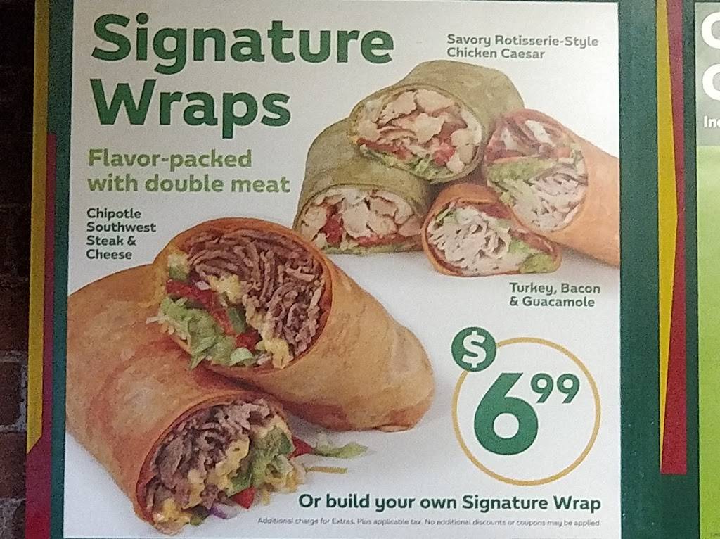 Subway Restaurants | restaurant | Shops at Forest Commons, 3750 Gattis School Rd #800, Round Rock, TX 78664, USA | 5123880428 OR +1 512-388-0428