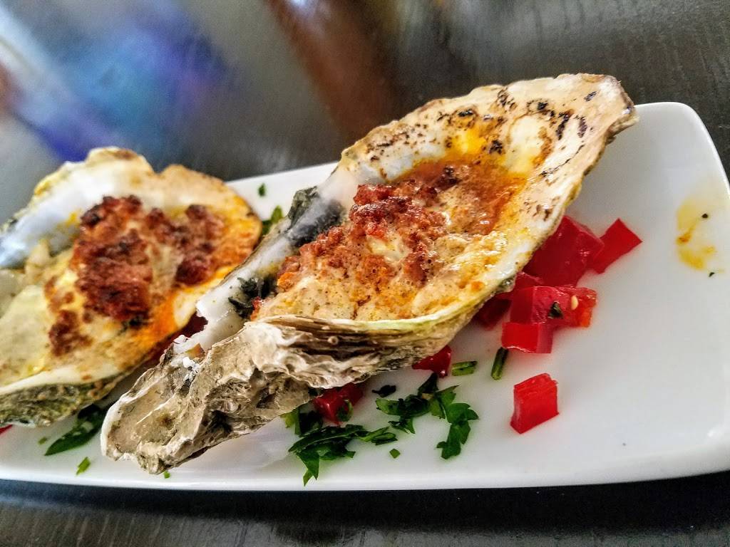 Ways & Means Oyster House | restaurant | 21022 CA-1 B140, Huntington Beach, CA 92648, USA | 7149604300 OR +1 714-960-4300