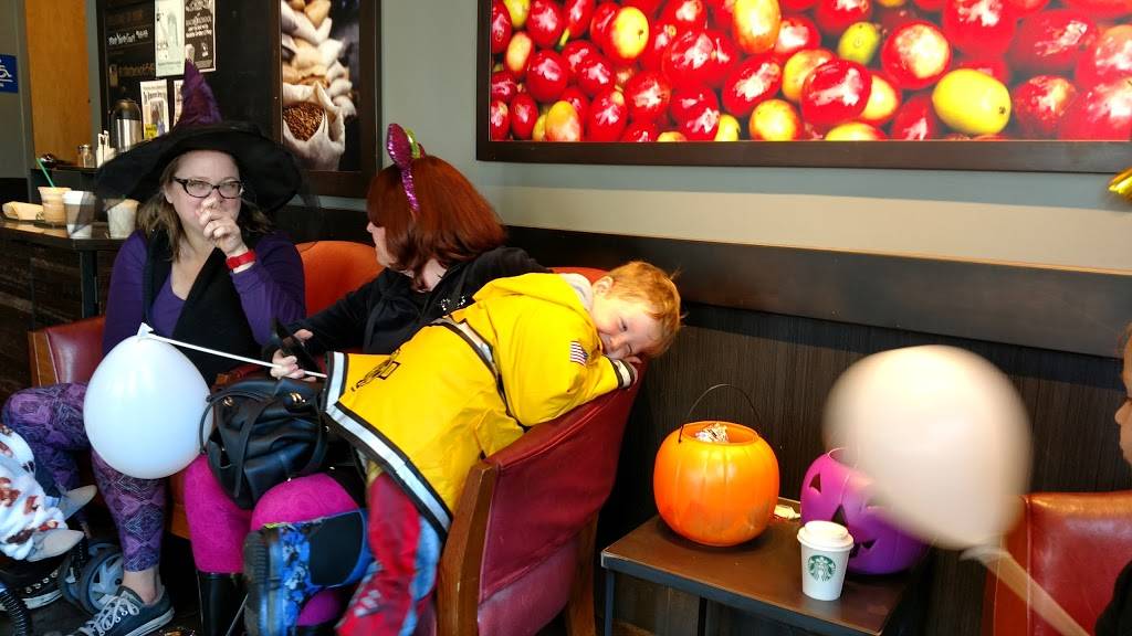 Starbucks | cafe | 700 Main St, Martinez, CA 94553, USA | 9252280553 OR +1 925-228-0553