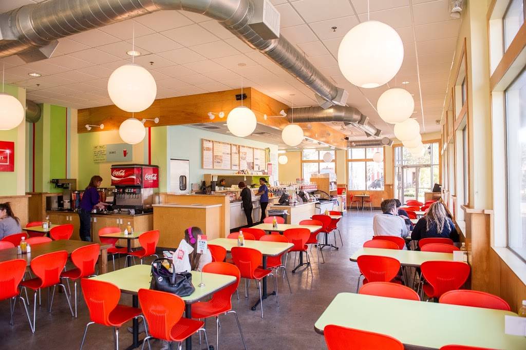 Zoës Kitchen | restaurant | 201 Settlers Trace Blvd Suite 2014, Lafayette, LA 70508, USA | 3374083881 OR +1 337-408-3881