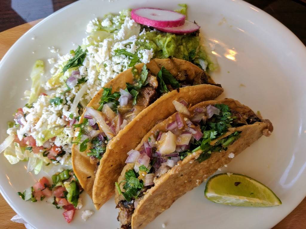 Mi Casa Café | restaurant | 85 Woodland Ave, San Rafael, CA 94901, USA | 4154826581 OR +1 415-482-6581