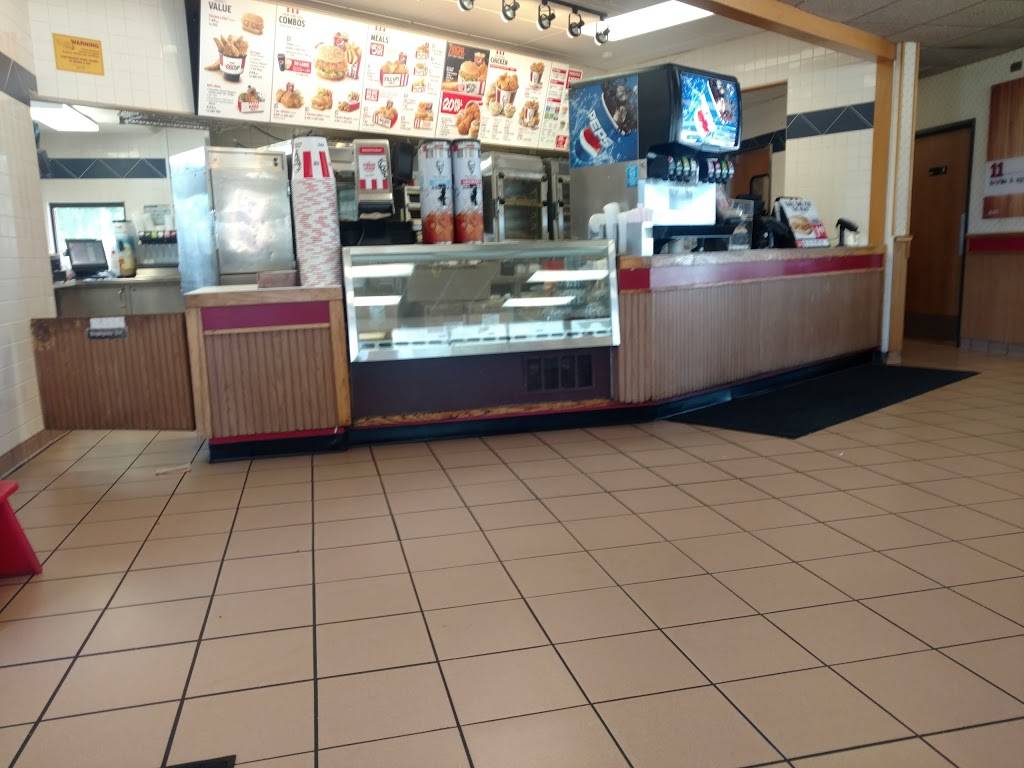 KFC | restaurant | 6280 Northwest Hwy, Crystal Lake, IL 60014, USA | 8154591330 OR +1 815-459-1330