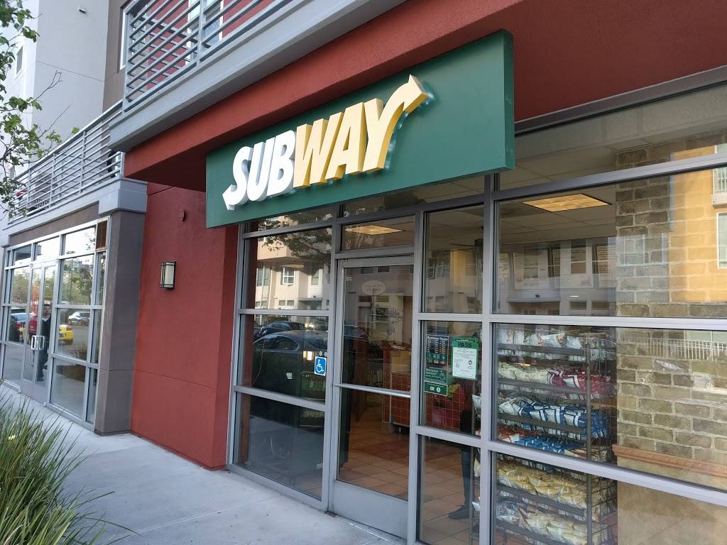 Subway Restaurants | restaurant | 6399 Christie Ave Suite C, Emeryville, CA 94608, USA | 5106016400 OR +1 510-601-6400